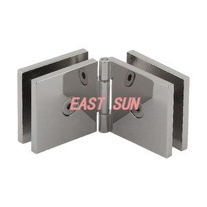 Verstellbarer quadratischer Glas-Glas-Clip aus antikem Messing 